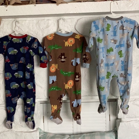 Carters 12 month fleece pajamas zip front safety material on feet cute details - Picture 3 of 12